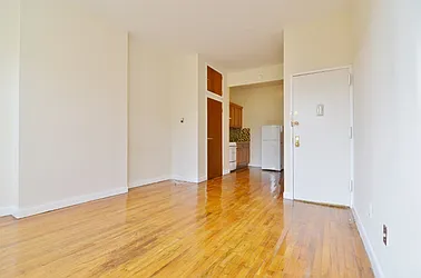 Rented by Cover Realty NYC