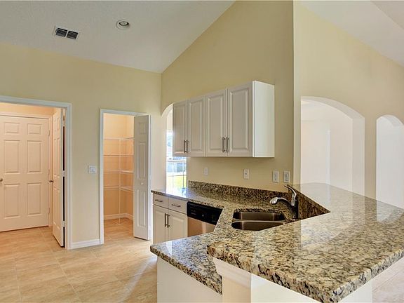 3rd image of 8475 105th Ct