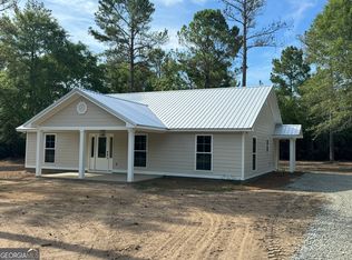 151 Red Breast Rd, Vienna, GA 31092