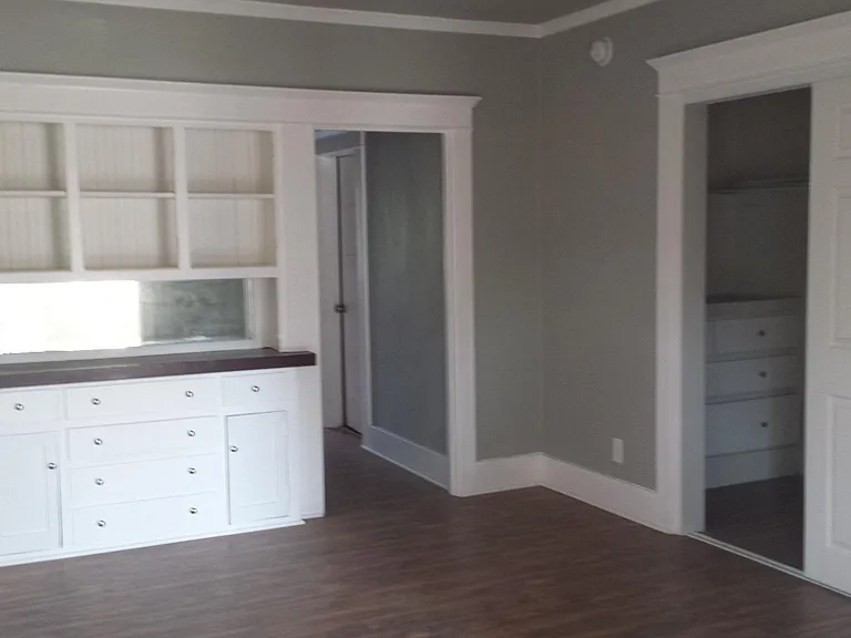 1544 S Van Ness Ave — Photo 8