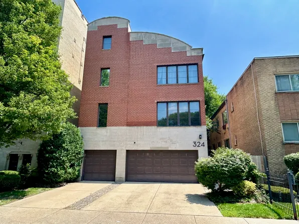 324 Wisconsin Ave APT C, Oak Park, IL 60302