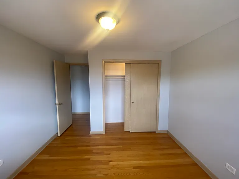 6441 W Higgins Ave #3W — Photo 18