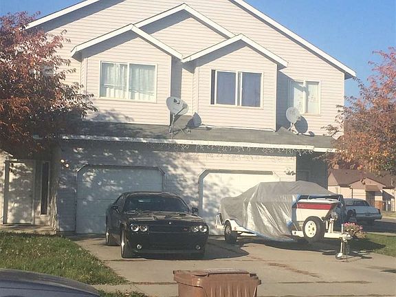 2nd image of 2427 E Desmet Ave
