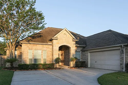 18611 Peralta Hill Ln Photo 1