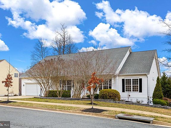 3rd image of 1000 Black Oak Ct