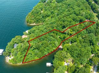 Chestnut Rd, Sunrise Beach, MO 65079