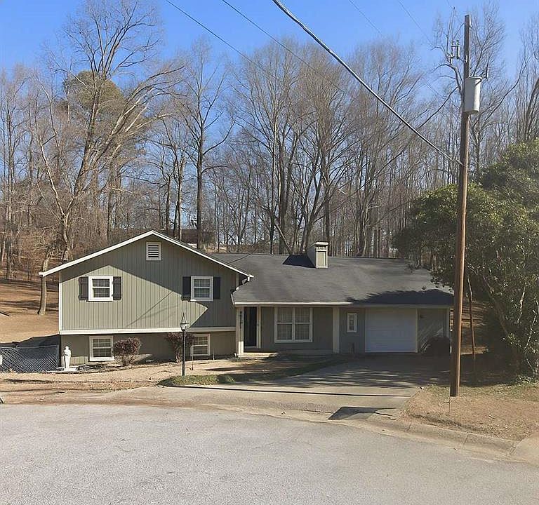 1st image of 4450 Poplar Ct