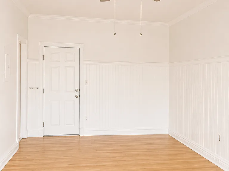 1356 N Pearl St #304 — Photo 2