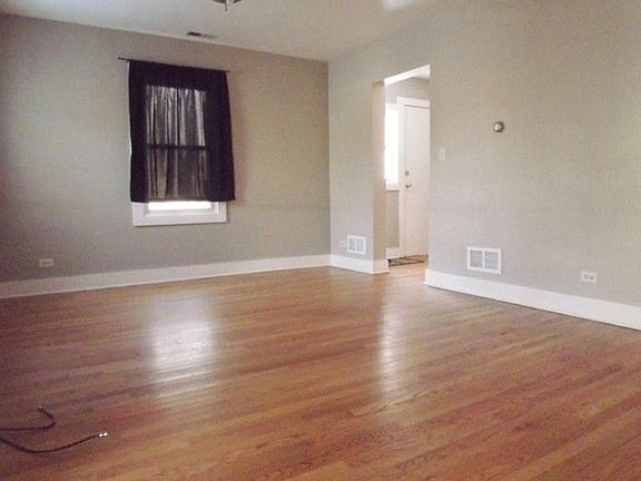 4th image of 243 S Seymour Ave