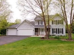 6N250 Boxwood Ln, Saint Charles, IL