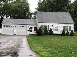 2697 Evelyn Rd, Youngstown, OH 44511