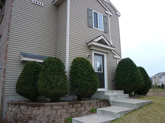 2nd image of 4824 Elm Dr N Unit 6