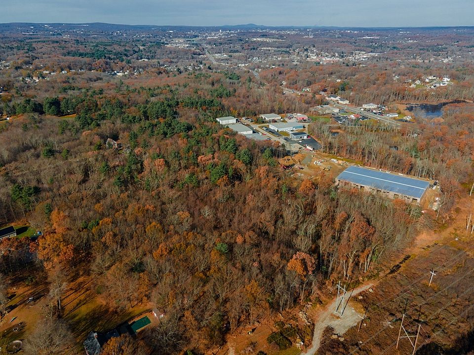1st image of 168 Burbank Rd