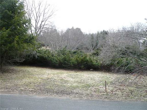 3rd image of 246 Brooksvale Ave