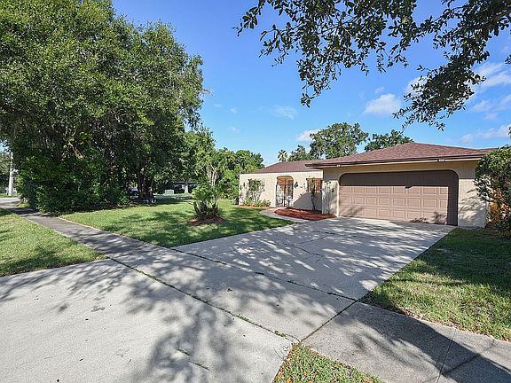 2nd image of 1901 Whitehall Dr
