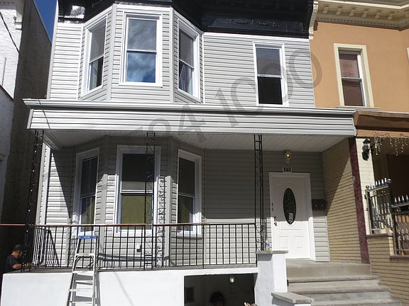 2nd image of 673 E 224th St