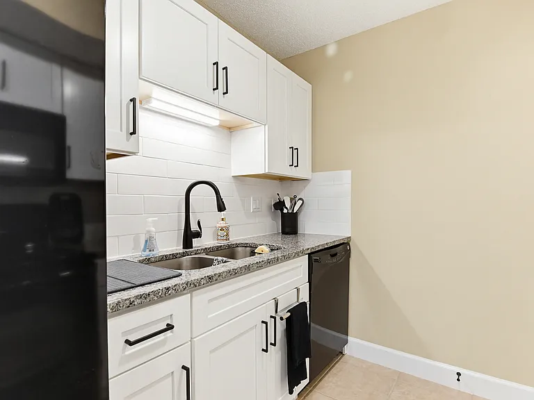 1600 Big Tree Rd #G3 — Photo 20