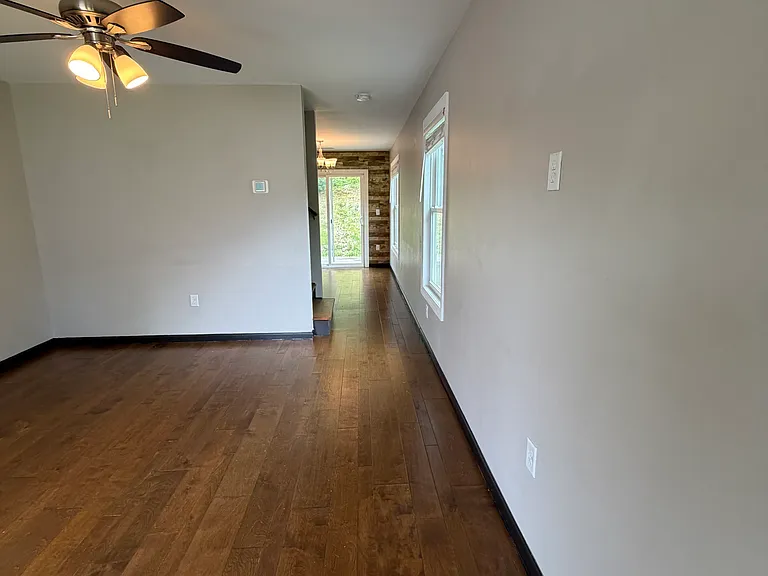 front entry to kitchen