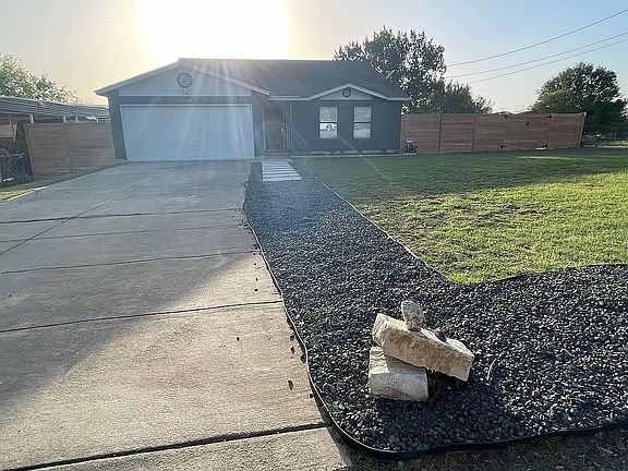 2nd image of 11625 Pomeroy Cir