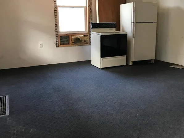 217 N 8th St, Keokuk, IA 52632