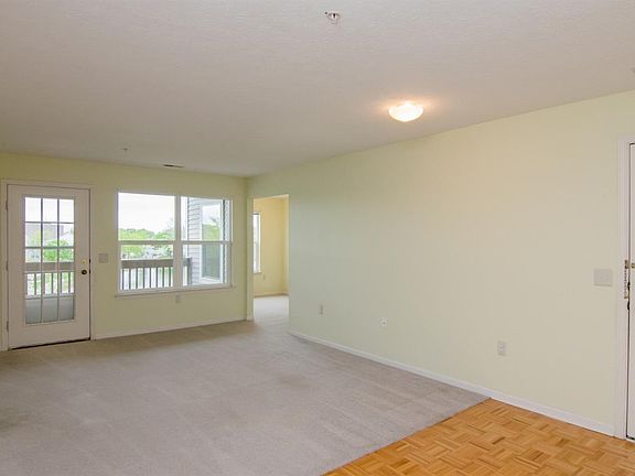 5th image of 1525 Long Meadow Trl