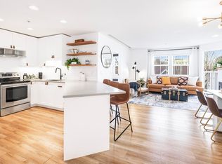 1702 56th St #Penthouse 10, Delta, BC