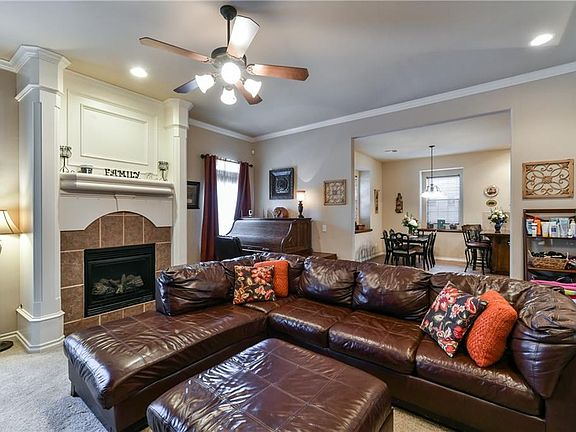 4th image of 908 Preston Park Dr