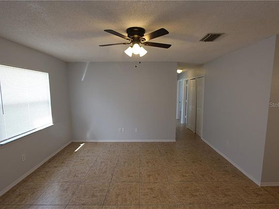 3rd image of 6829 Alpert Dr #1