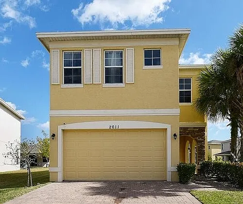 2011 NW Cataluna Cir Photo 1