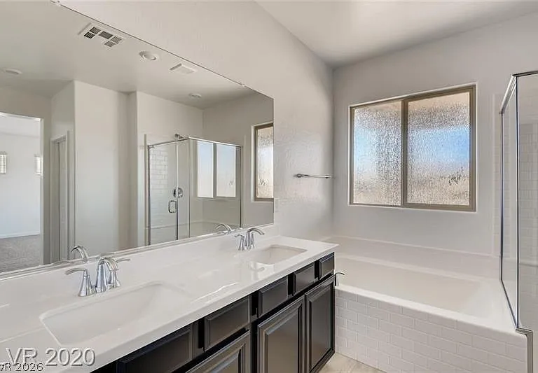 719 Foreign Reef Way — Photo 15