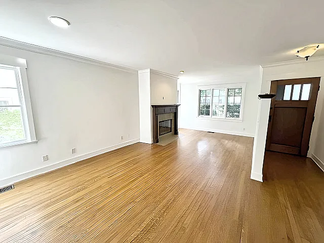 1 bed, 750 sqft, $2,795 — Photo 2