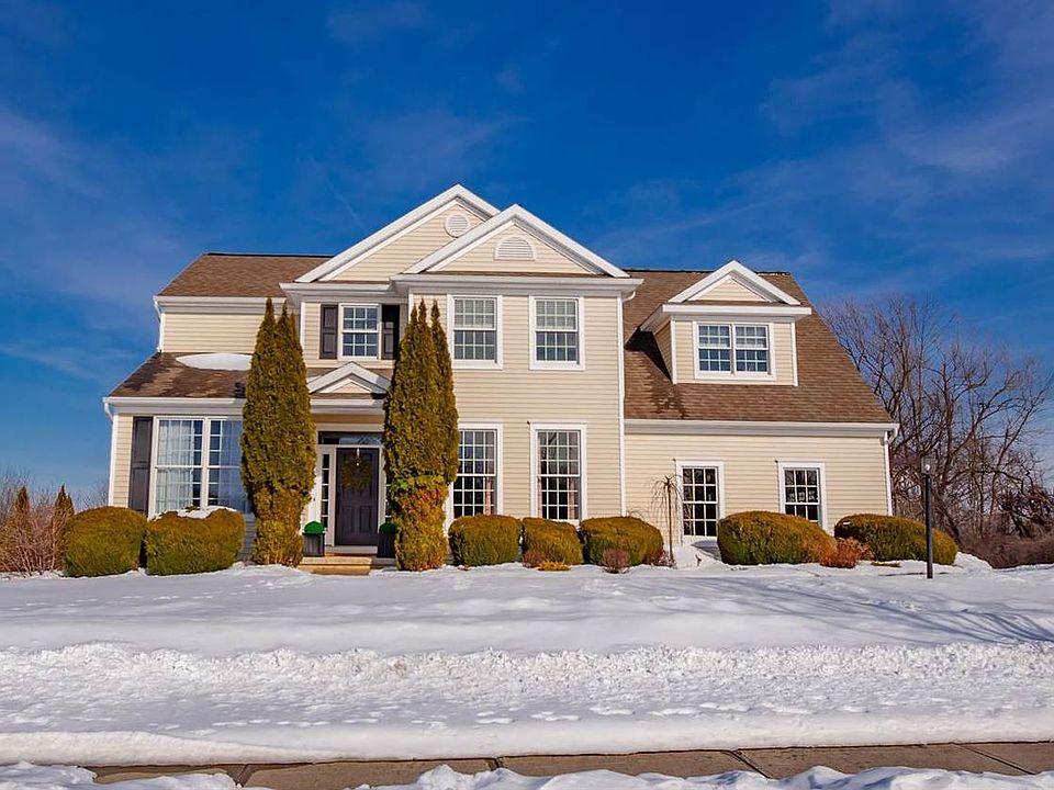 1st image of 45 Candlewood Dr