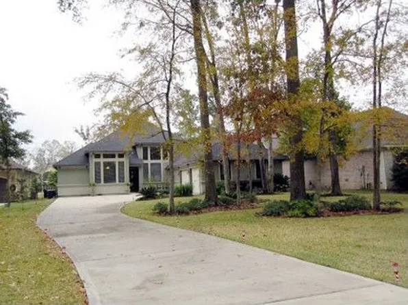 11528 Grandview Dr, Montgomery, TX 77356