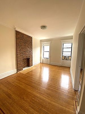 3rd image of 83 8th Ave APT 3B