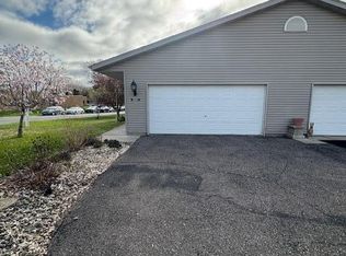 101 Farm St APT A, Hastings, MN 55033