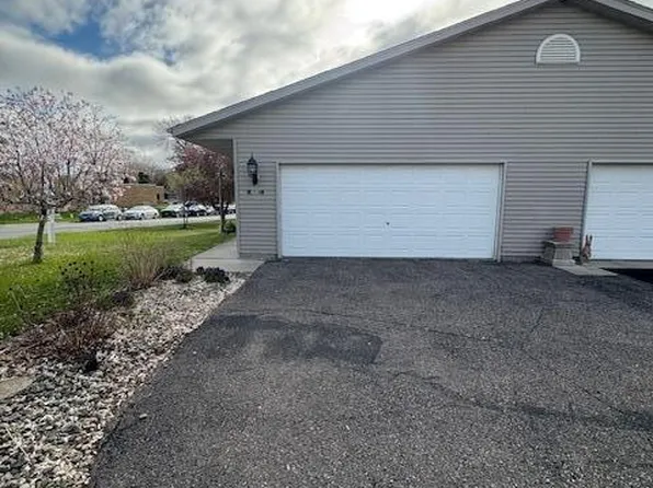 101 Farm St APT A, Hastings, MN 55033