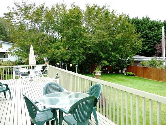 5th image of 139 Henning Dr