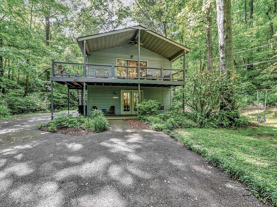 1st image of 1028 Rustic Hills Dr
