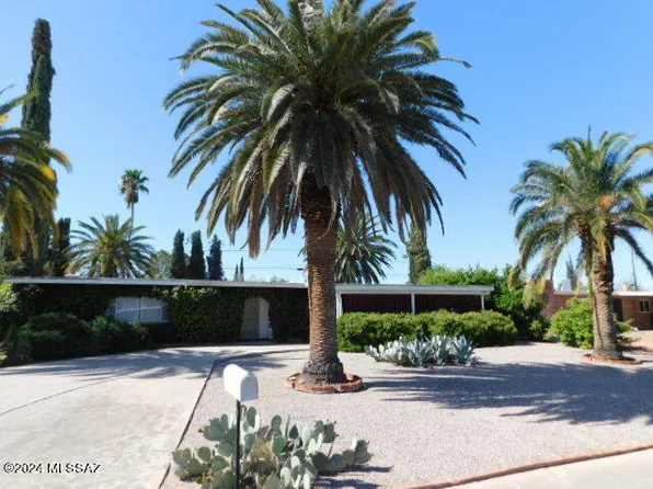 6926 E Calle Centuri, Tucson, AZ 85710