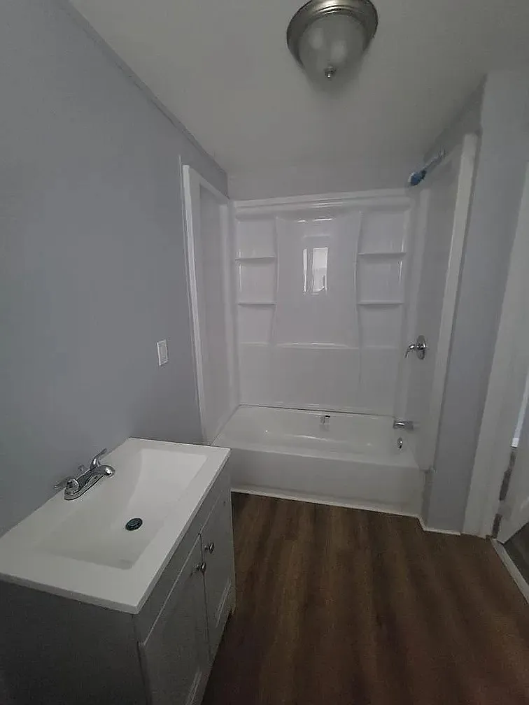 118 Addie Street - 1 — Photo 2