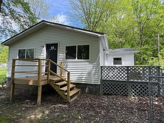 1st image of 5123 N 225 W
