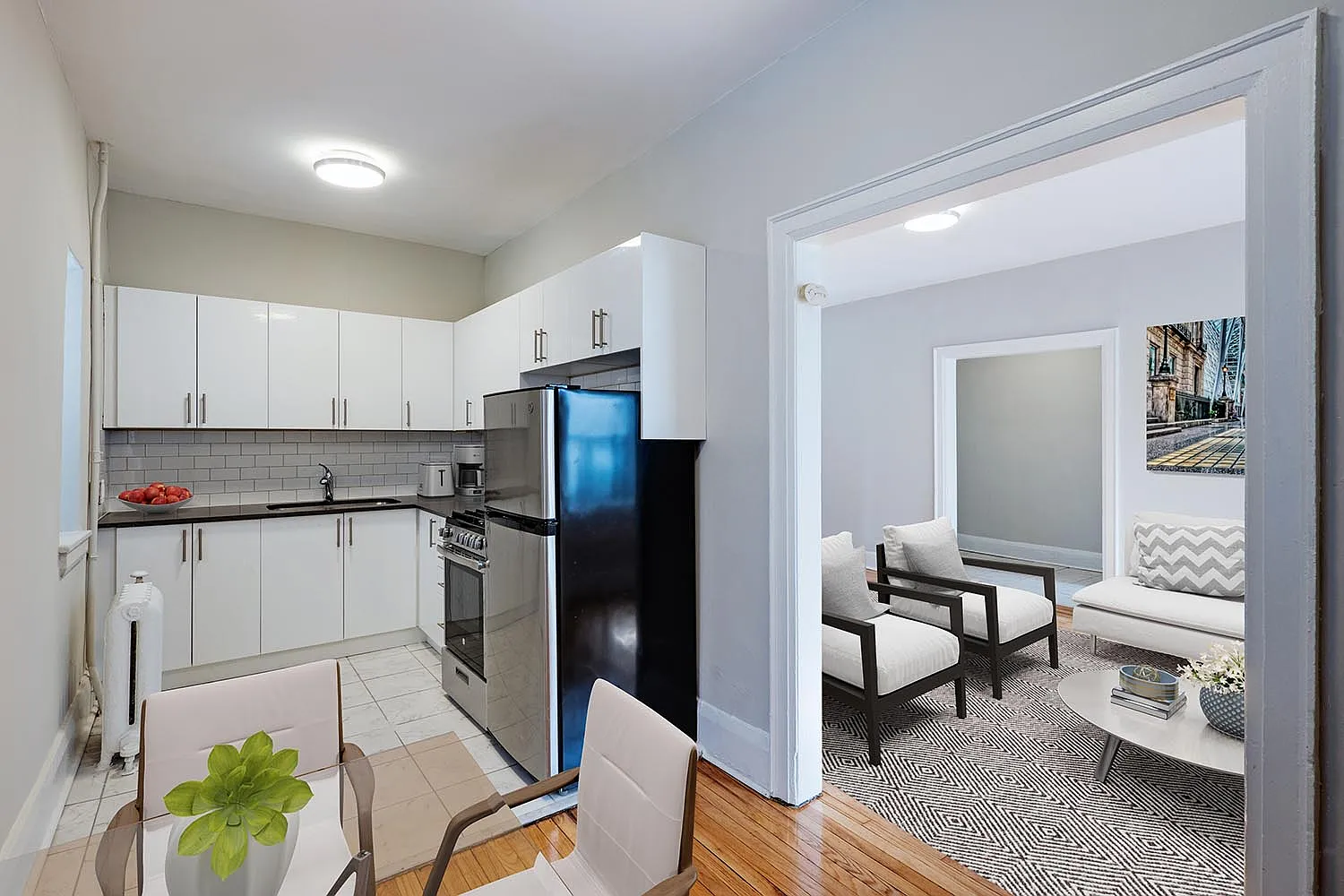 262 Jarvis Street — Photo 2