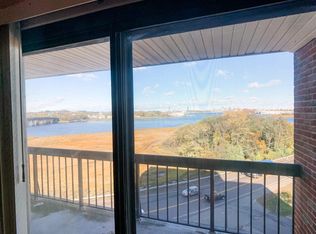 90 Quincy Shore Dr APT 501, Quincy, MA 02171