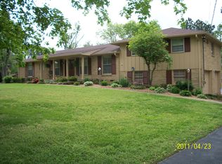 104 Castleview Dr, Hendersonville, TN 37075
