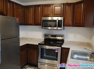 8783 Village Green Ct, Alexandria, VA 22309