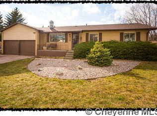 6714 Moreland Ave, Cheyenne, WY 82009