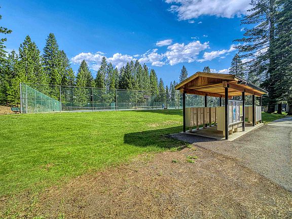 4th image of 134 Lake Almanor West Dr