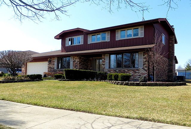 1st image of 10110 S Westport Dr