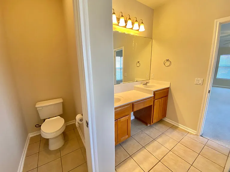 20412 Farm Pond Ln — Photo 16