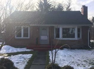 2 Field Ct, Poughkeepsie, NY 12601